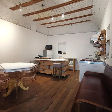 Bed & Breakfast Apn *